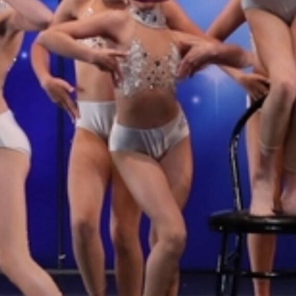 Patrick J designs dance costume silver gray embellished rhinestoned leotard CM - Picture 14 of 14